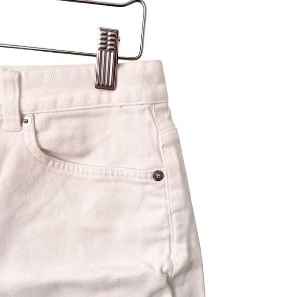 Lauren Jeans Co. Ralph Lauren White Jean Shorts in Size 8 - Picture 5 of 9